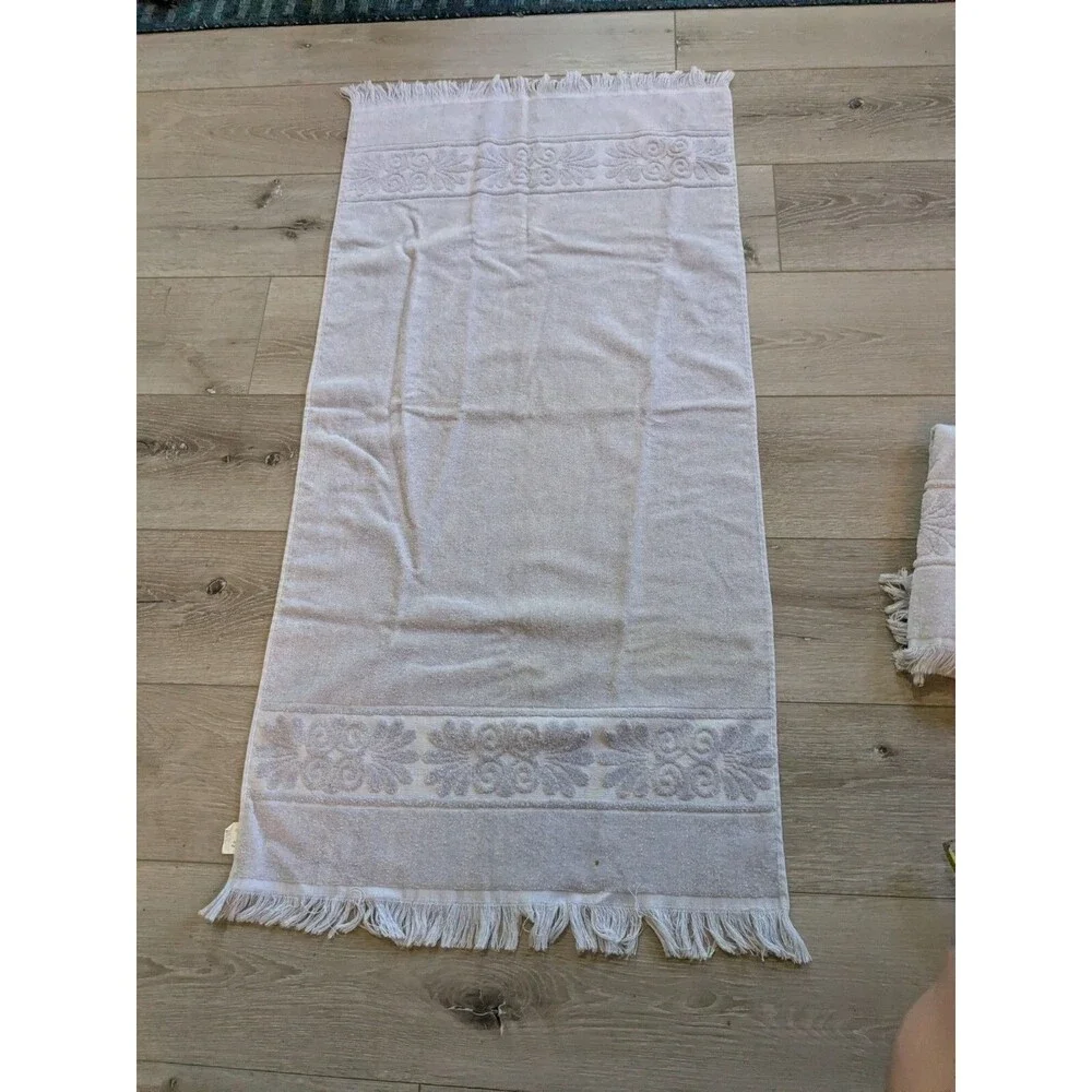 Vintage Cannon Monticello 3 pc Set Bath Hand Towel‎ MCM Sculpted